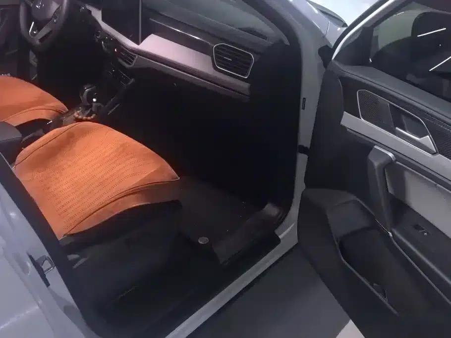Tayron 2025 Popular Edition 330TSI — миниатюра 8