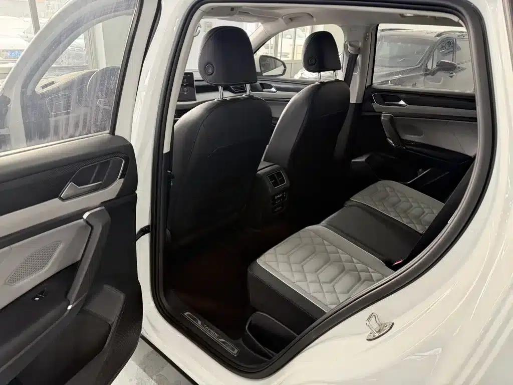 Tayron 2023 280TSI 2WD Luxury Plus Advanced Edition — миниатюра 10