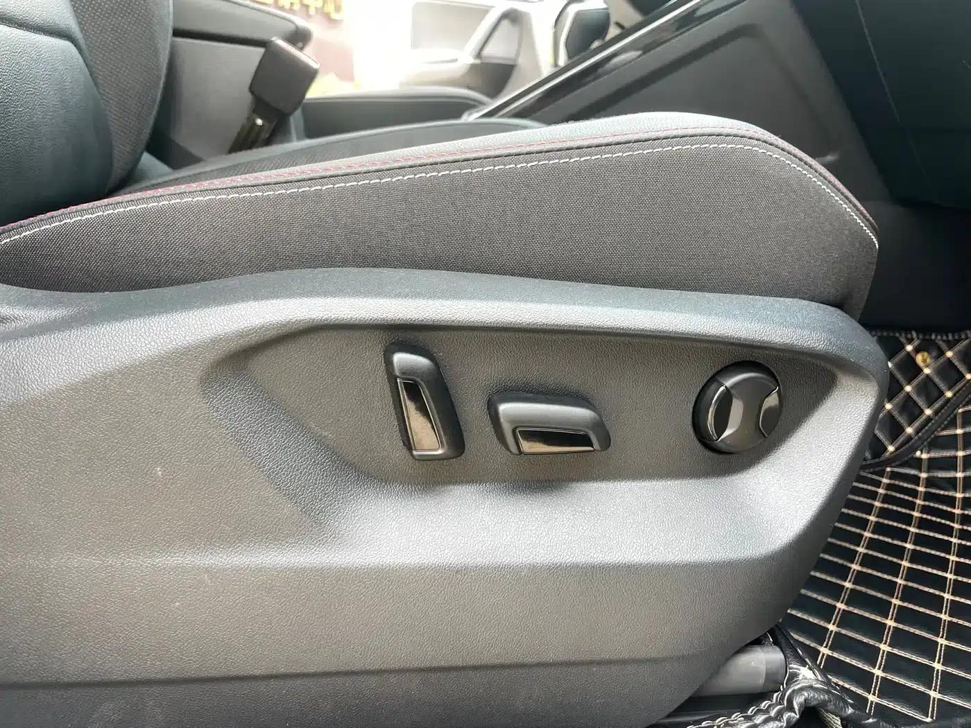 Tayron 2022 280TSI 2WD Luxury Intelligent Edition — миниатюра 10