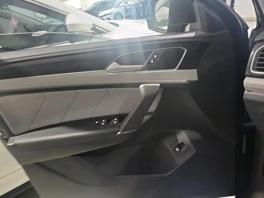 Tayron 2023 280TSI 2WD Luxury Plus Advanced Edition — миниатюра 7