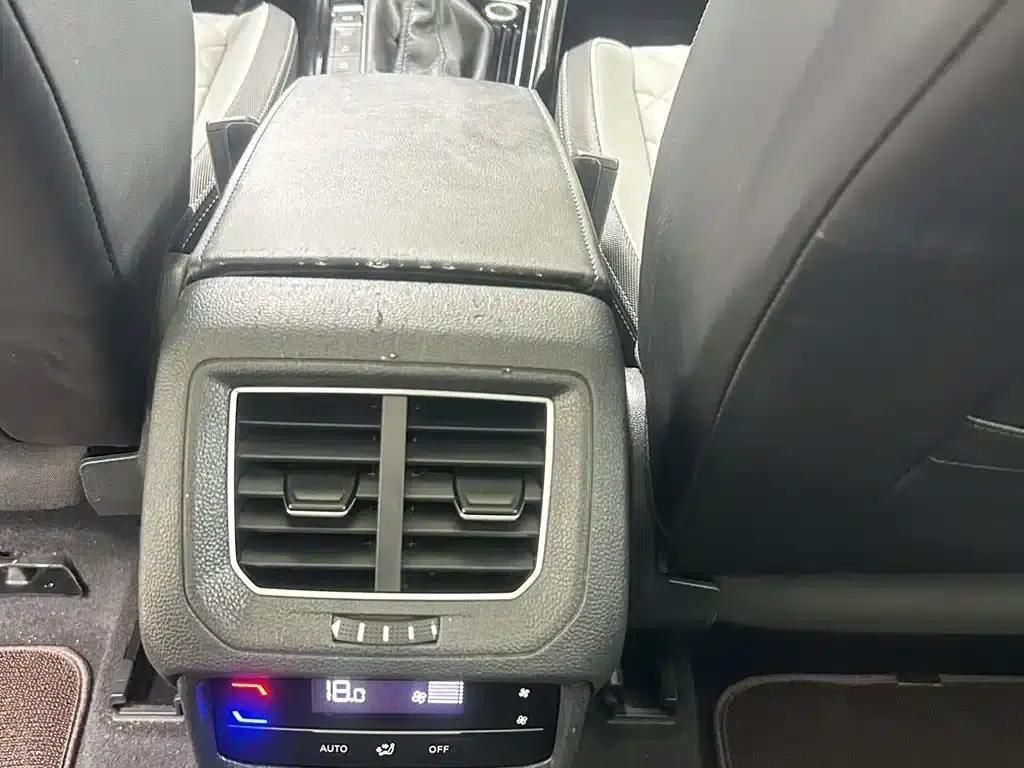 Tayron 2023 280TSI 2WD Luxury Plus Advanced Edition — миниатюра 9