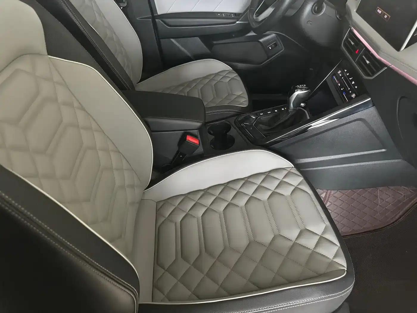 Tayron 2023 330TSI 2WD Luxury Plus Advanced Edition — миниатюра 16