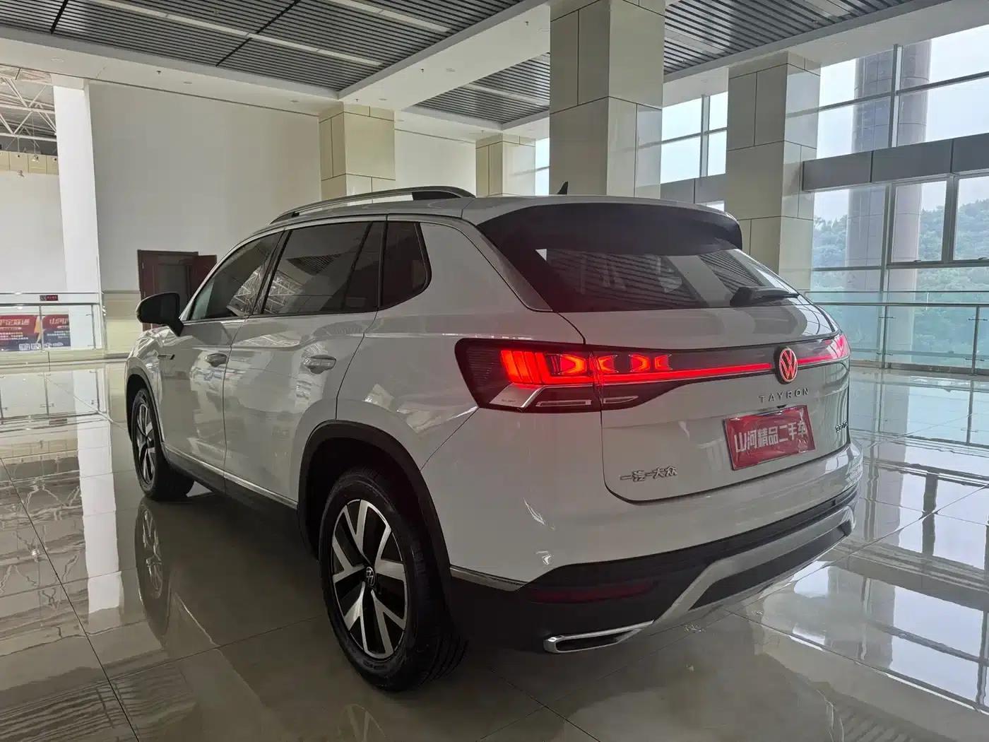 Tayron 2023 330TSI 2WD Luxury Plus Advanced Edition — миниатюра 8