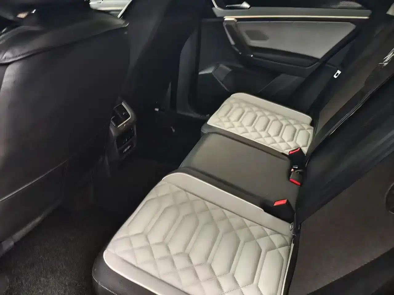 Tayron 2023 280TSI 2WD Luxury Plus Advanced Edition — миниатюра 6