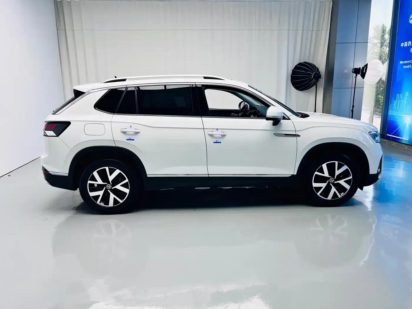 Tayron 2023 280TSI 2WD Luxury Plus Advanced Edition — миниатюра 5