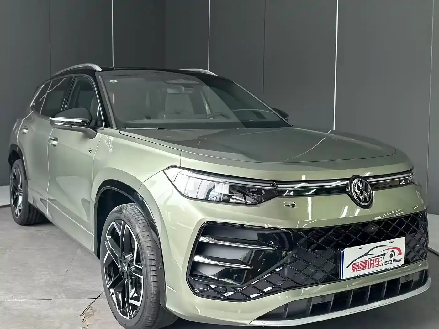 Tayron 2025 Model, Tayron L 380TSI 4WD Luxury Easy Package — миниатюра 3