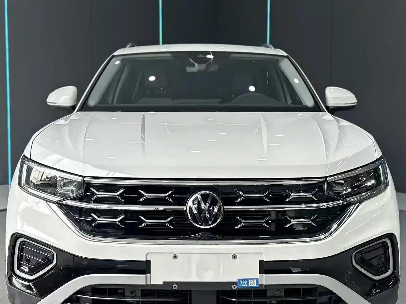 Tayron 2024 330TSI 2WD Luxury Plus Advanced Edition — миниатюра 2