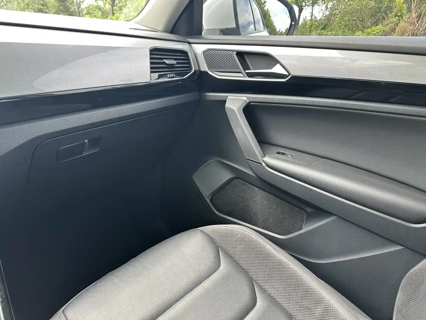 Tayron 2022 280TSI 2WD Luxury Intelligent Edition — миниатюра 18
