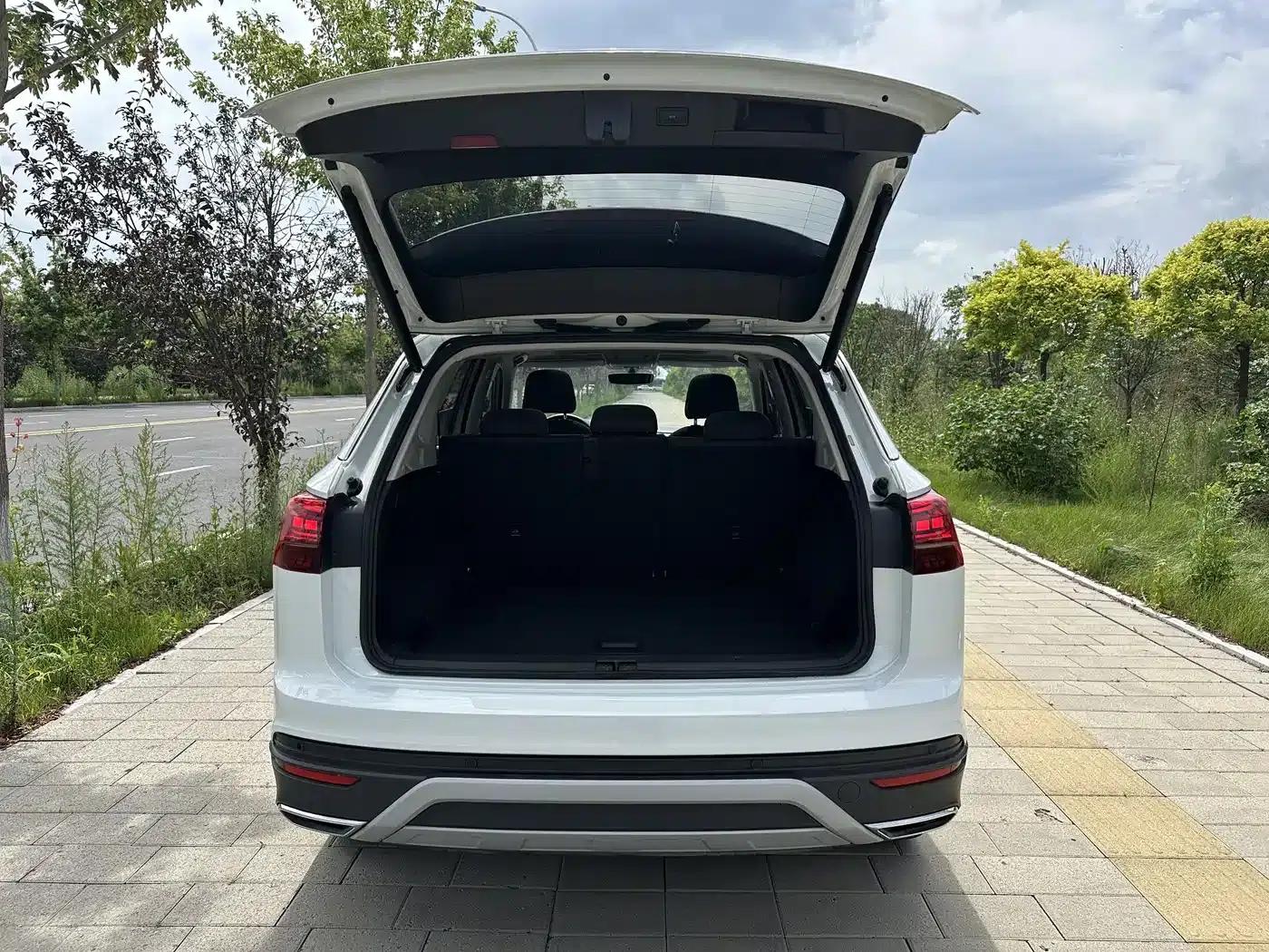 Tayron 2022 280TSI 2WD Luxury Intelligent Edition — миниатюра 24