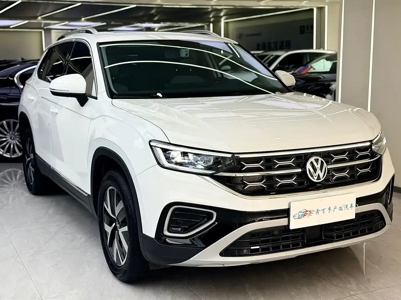 Tayron 2025 Popular Edition 300TSI — миниатюра 3
