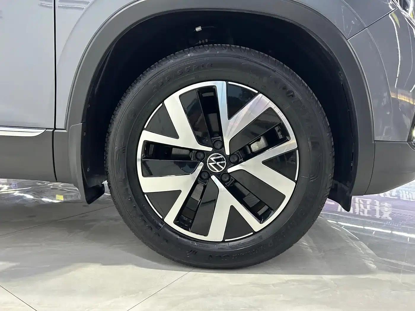 Tayron 2023 280TSI 2WD Luxury Plus Advanced Edition — миниатюра 5