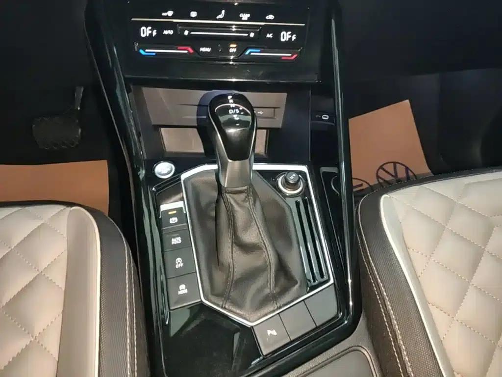 Tayron 2023 300TSI 2WD Luxury Plus Advanced Edition — миниатюра 14
