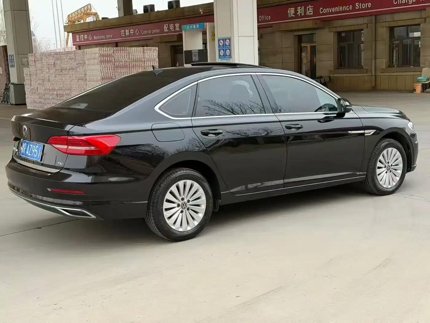 2021 Volkswagen Lavida 280TSI DSG Comfort Edition — миниатюра 6