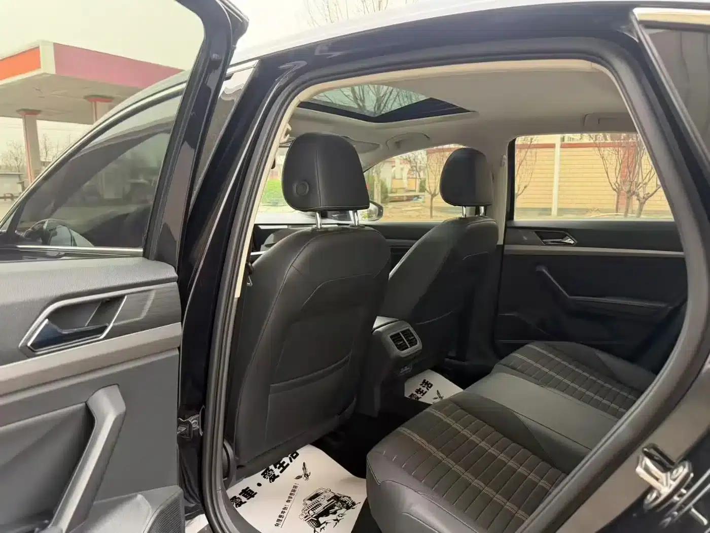 2021 Volkswagen Lavida 280TSI DSG Comfort Edition — миниатюра 9