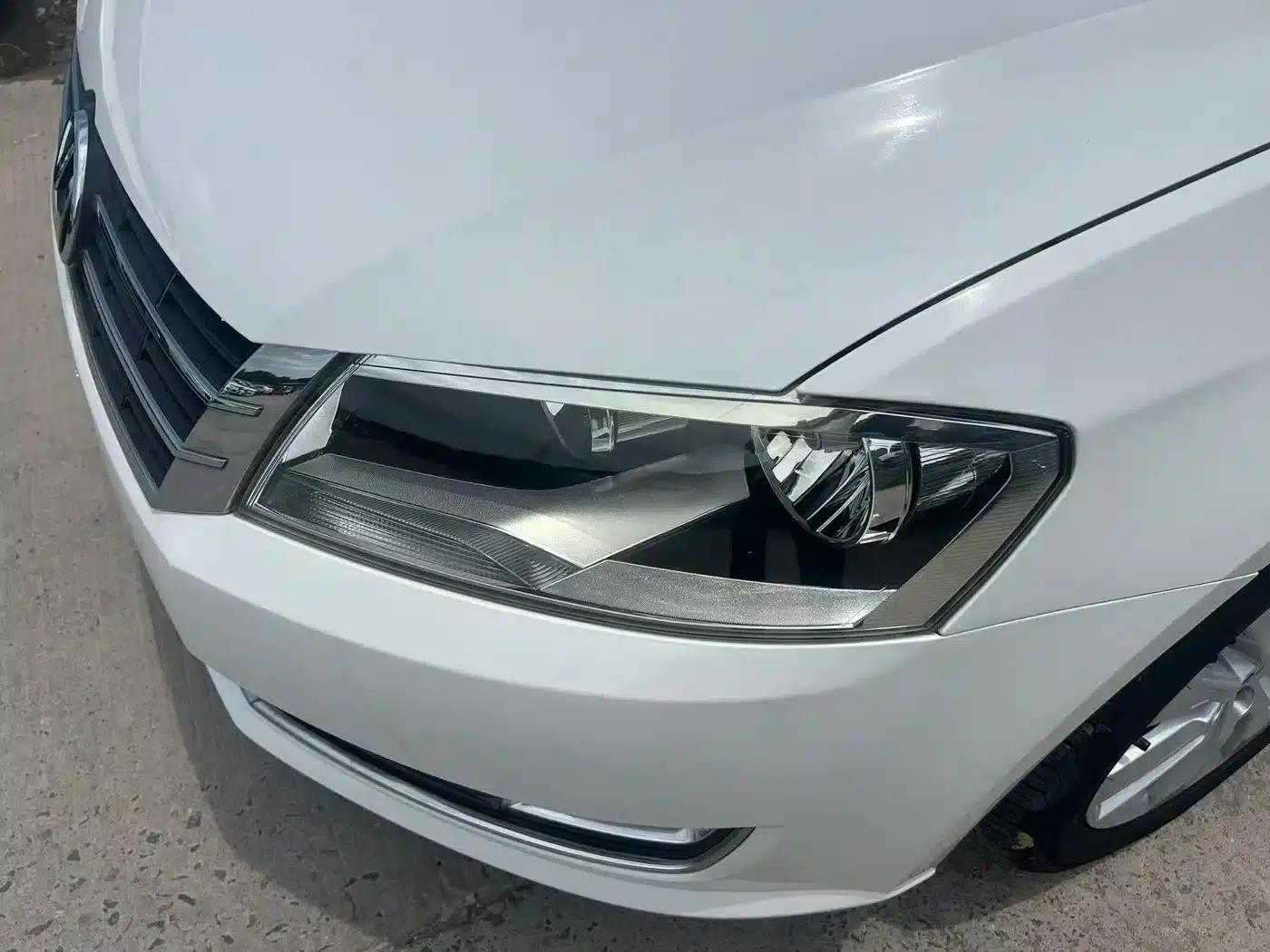 2013 Volkswagen Lavida Classic Facelift 1.6L Automatic Comfort Edition — миниатюра 7
