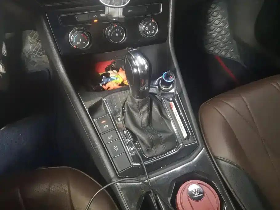 2018 Volkswagen Lavida 1.5L Automatic Fashion Edition (National V Emission Standard) — миниатюра 16
