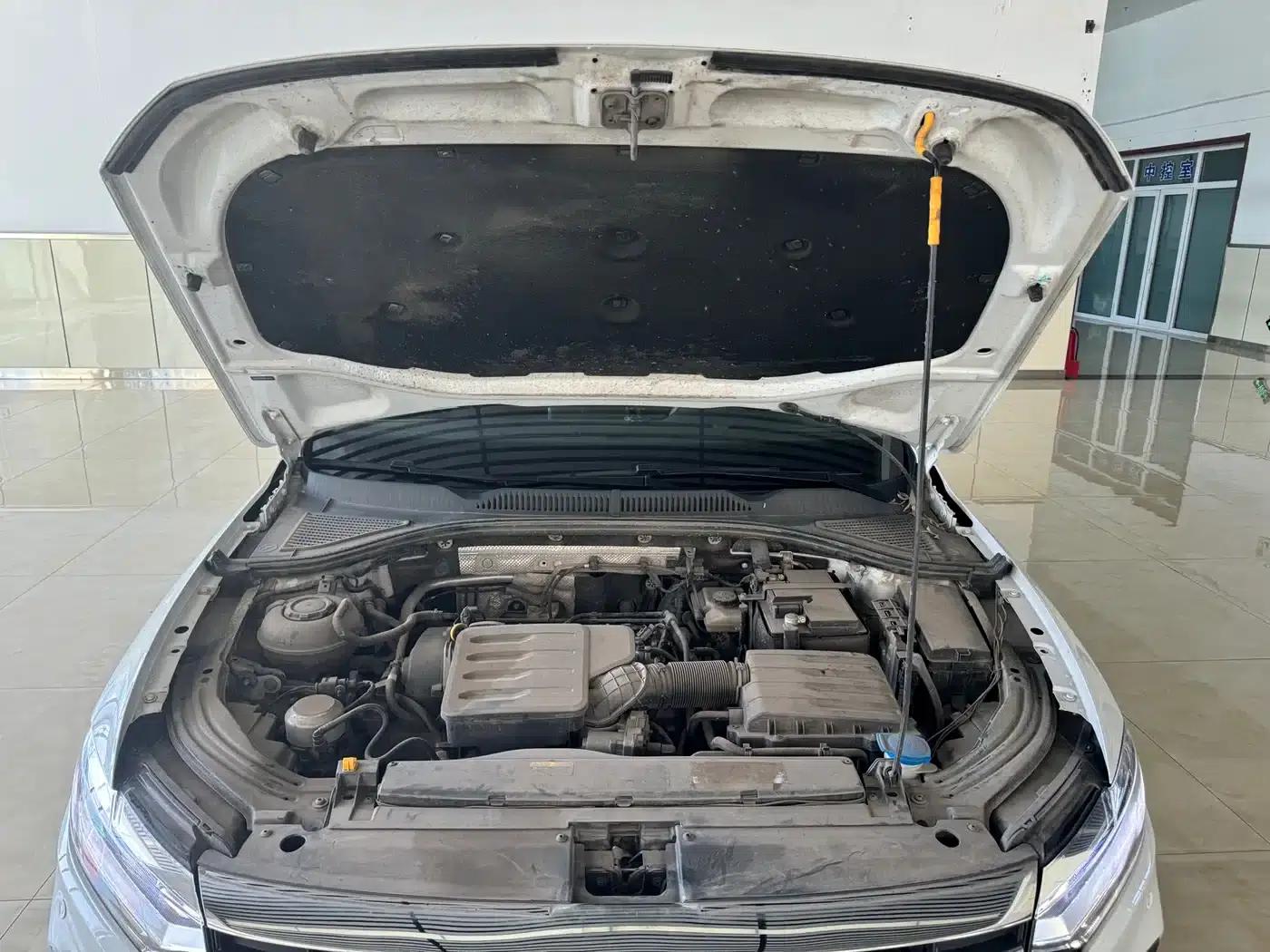 2024 Volkswagen Lavida 1.5L Automatic Comfort Edition — миниатюра 7