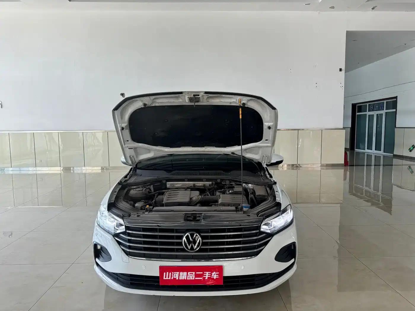 2024 Volkswagen Lavida 1.5L Automatic Comfort Edition — миниатюра 8