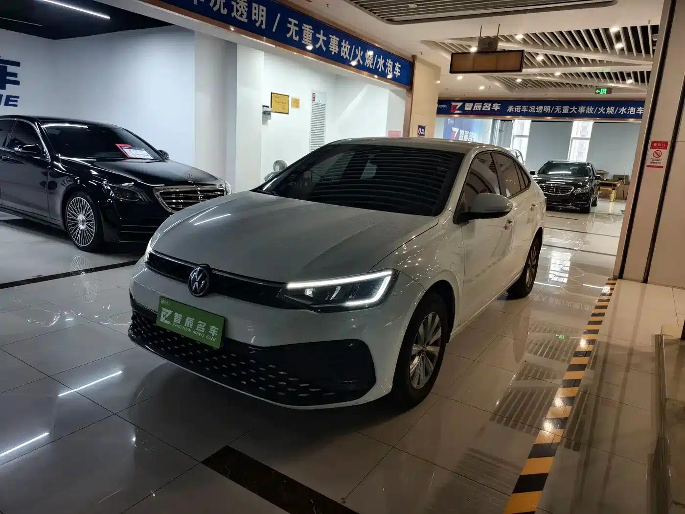 2025 Volkswagen Lavida New Elite 1.5L New Elite Edition — миниатюра 1