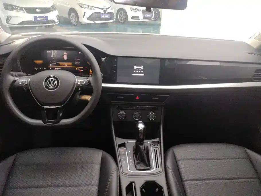 2022 Volkswagen Lavida 1.5L Automatic Comfort Edition — миниатюра 12