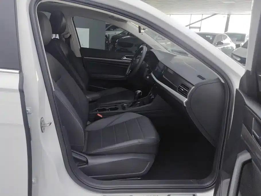 2022 Volkswagen Lavida 1.5L Automatic Comfort Edition — миниатюра 8