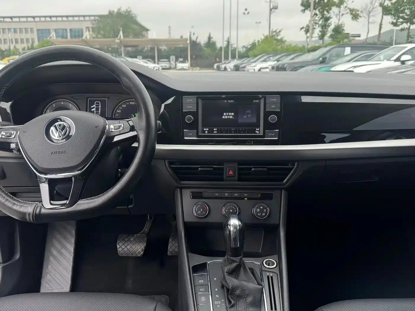 2019 Volkswagen Lavida 1.5L Automatic Comfort Edition (China VI Emission Standard) — миниатюра 8