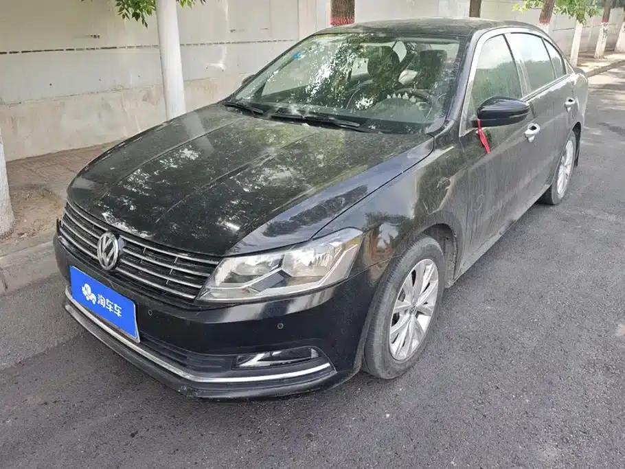 2015 Volkswagen Lavida 1.6L Automatic Comfort Edition — миниатюра 1