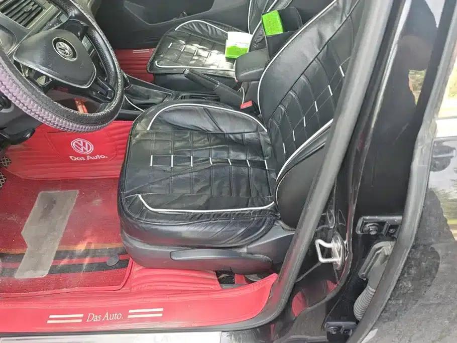 2015 Volkswagen Lavida 1.6L Automatic Comfort Edition — миниатюра 9