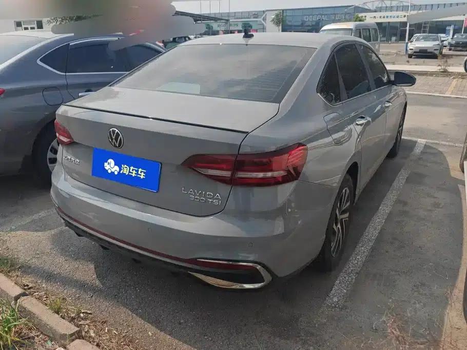 2023 Volkswagen Lavida 300TSI DSG Starry Sky Edition — миниатюра 3