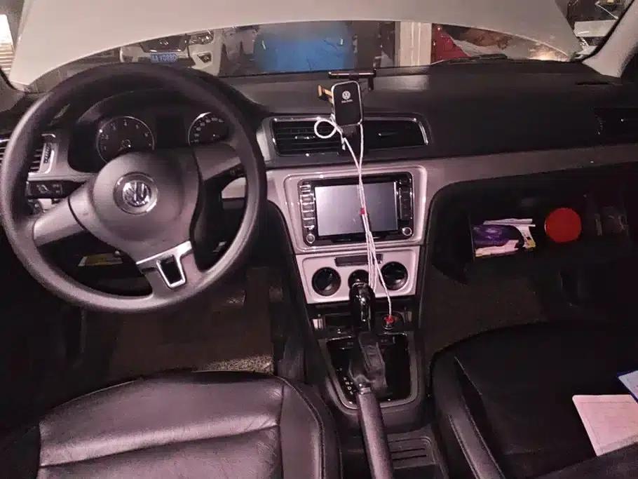 2013 Volkswagen Lavida Facelift 1.4TSI DSG Comfort Edition — миниатюра 12
