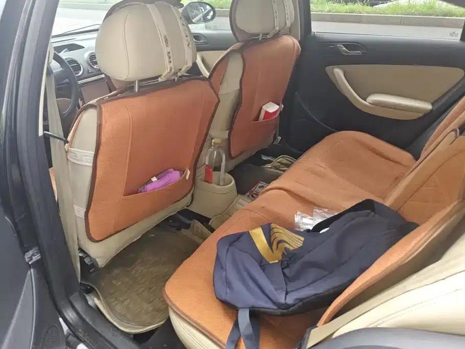 2011 Volkswagen Lavida 1.6L Automatic Elegant Edition — миниатюра 11