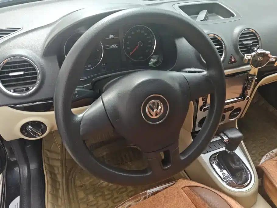 2011 Volkswagen Lavida 1.6L Automatic Elegant Edition — миниатюра 15