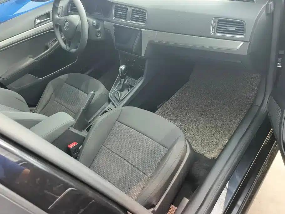 2017 Volkswagen Lavida 1.6L Automatic Fashion Edition — миниатюра 8