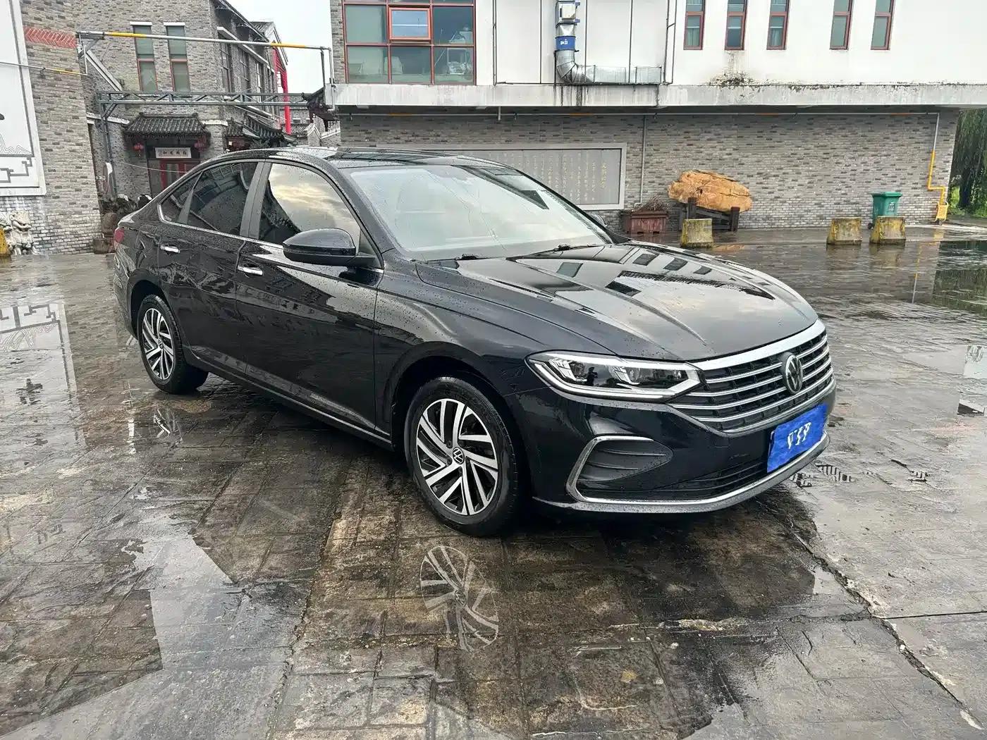 2023 Volkswagen Lavida 280TSI DSG Full Comfort Edition — миниатюра 3