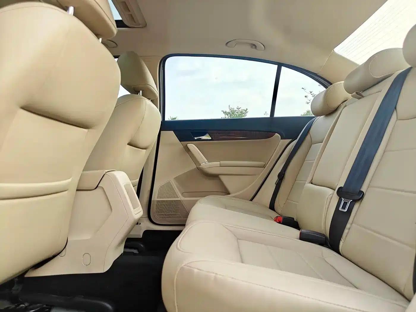 2013 Volkswagen Lavida Facelift 1.4TSI DSG Comfort Edition — миниатюра 17