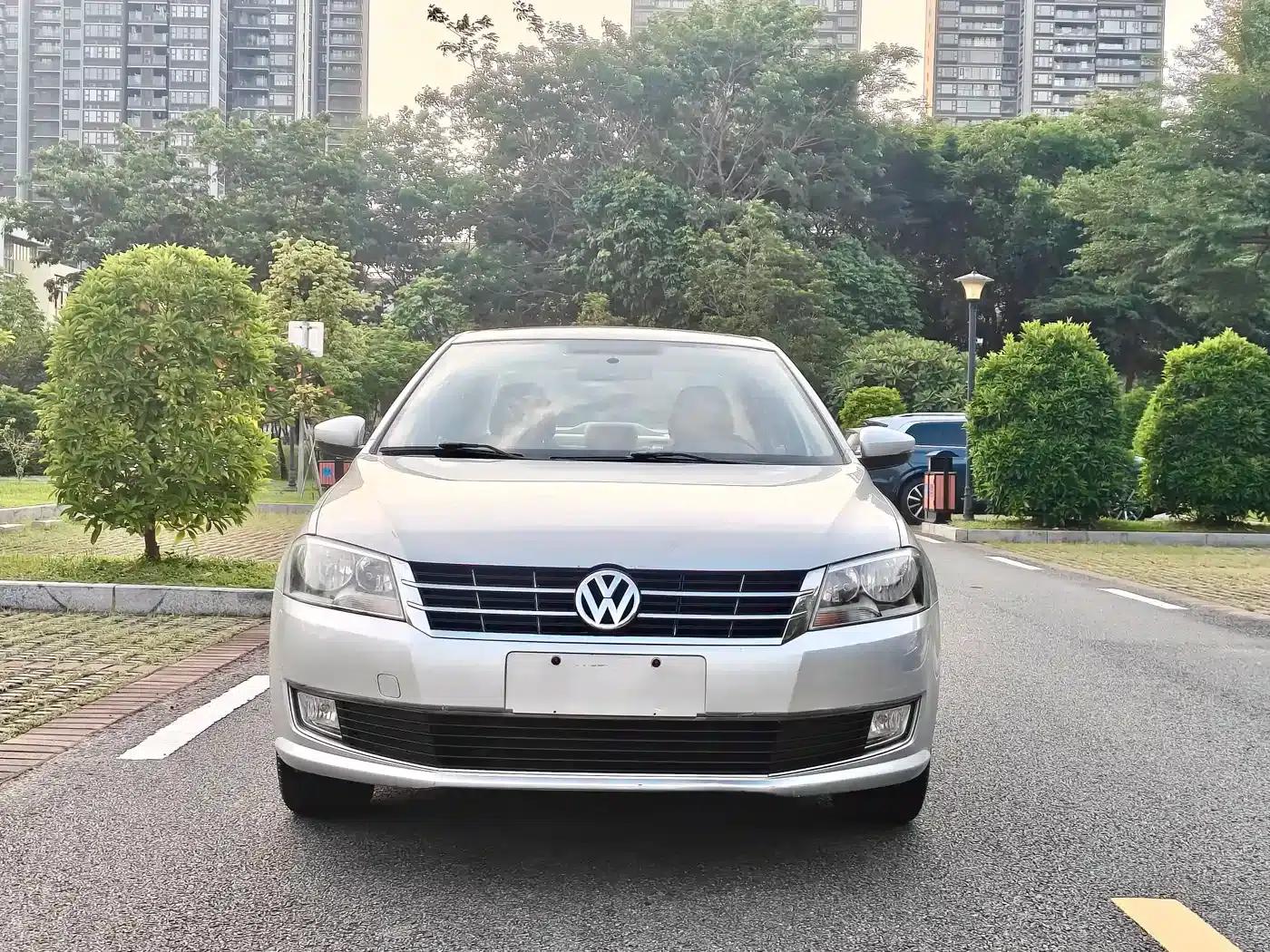 2013 Volkswagen Lavida Facelift 1.4TSI DSG Comfort Edition — миниатюра 3
