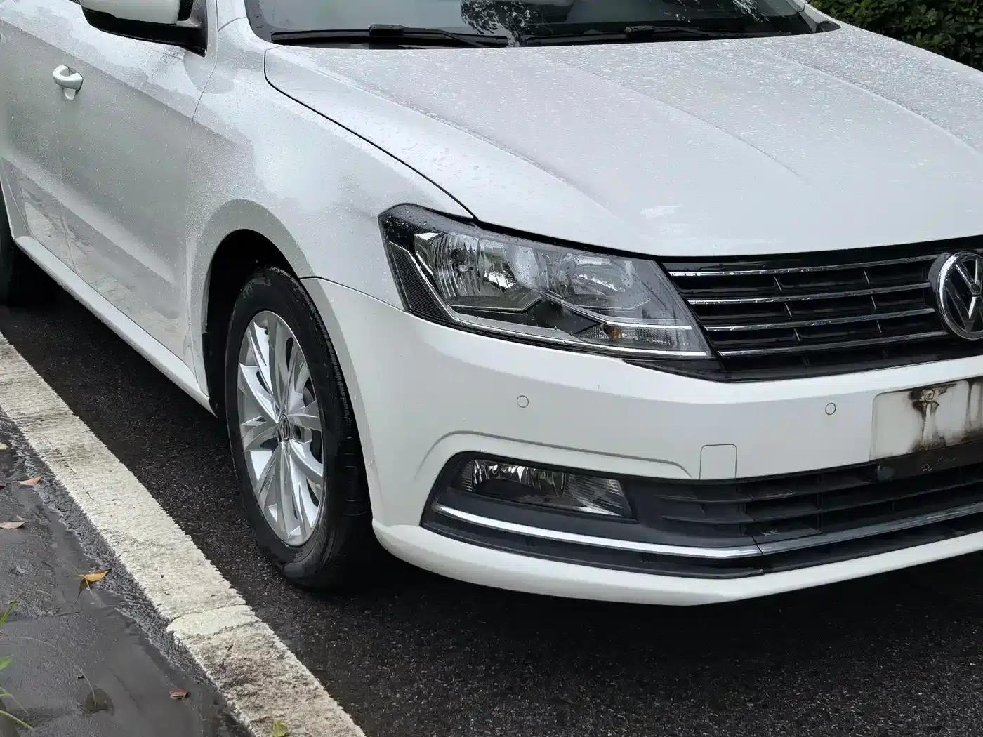 2017 Volkswagen Lavida 1.6L Automatic Comfort Edition — миниатюра 17