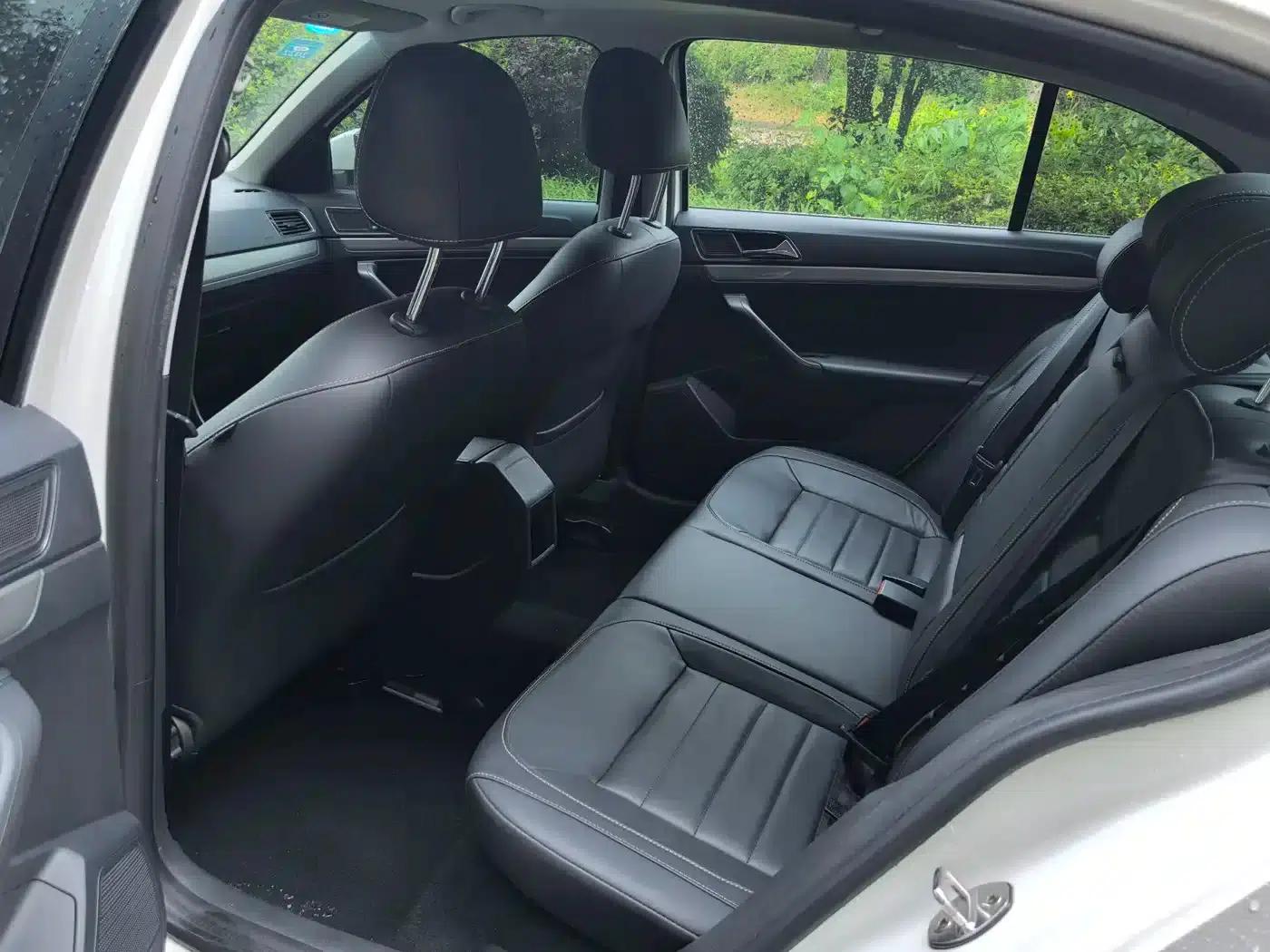 2017 Volkswagen Lavida 1.6L Automatic Comfort Edition — миниатюра 9