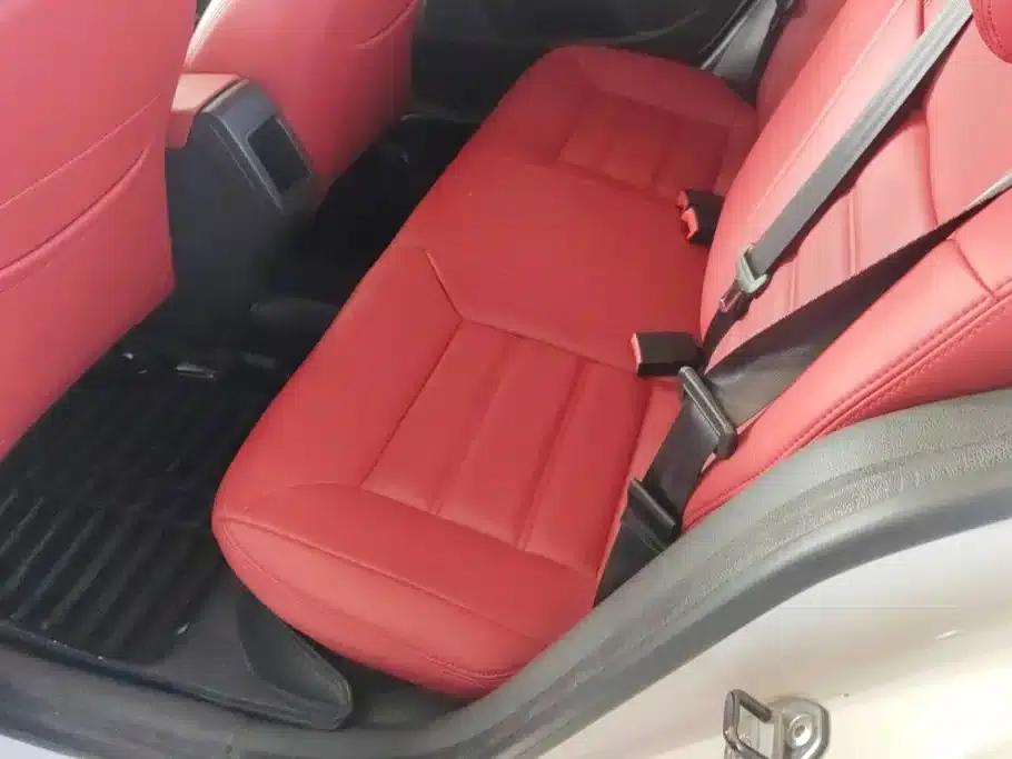 2013 Volkswagen Lavida Classic Facelift 1.6L Manual Fashion Edition — миниатюра 11