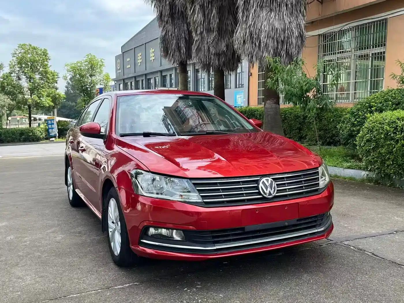 2015 Volkswagen Lavida 1.6L Automatic Comfort Edition — миниатюра 3