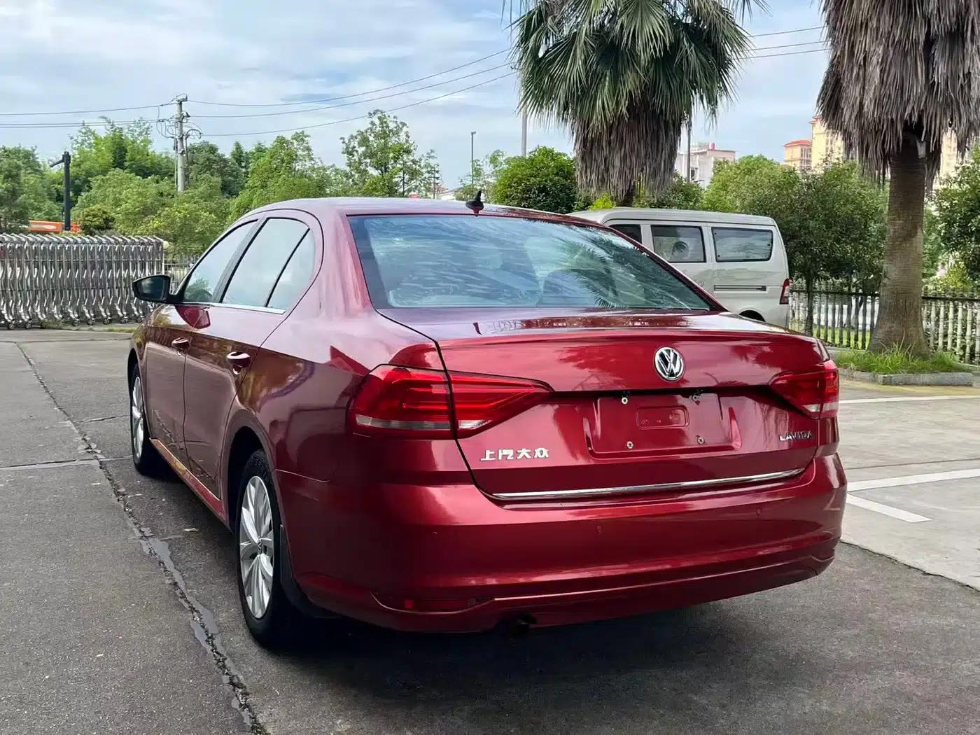 2015 Volkswagen Lavida 1.6L Automatic Comfort Edition — миниатюра 9