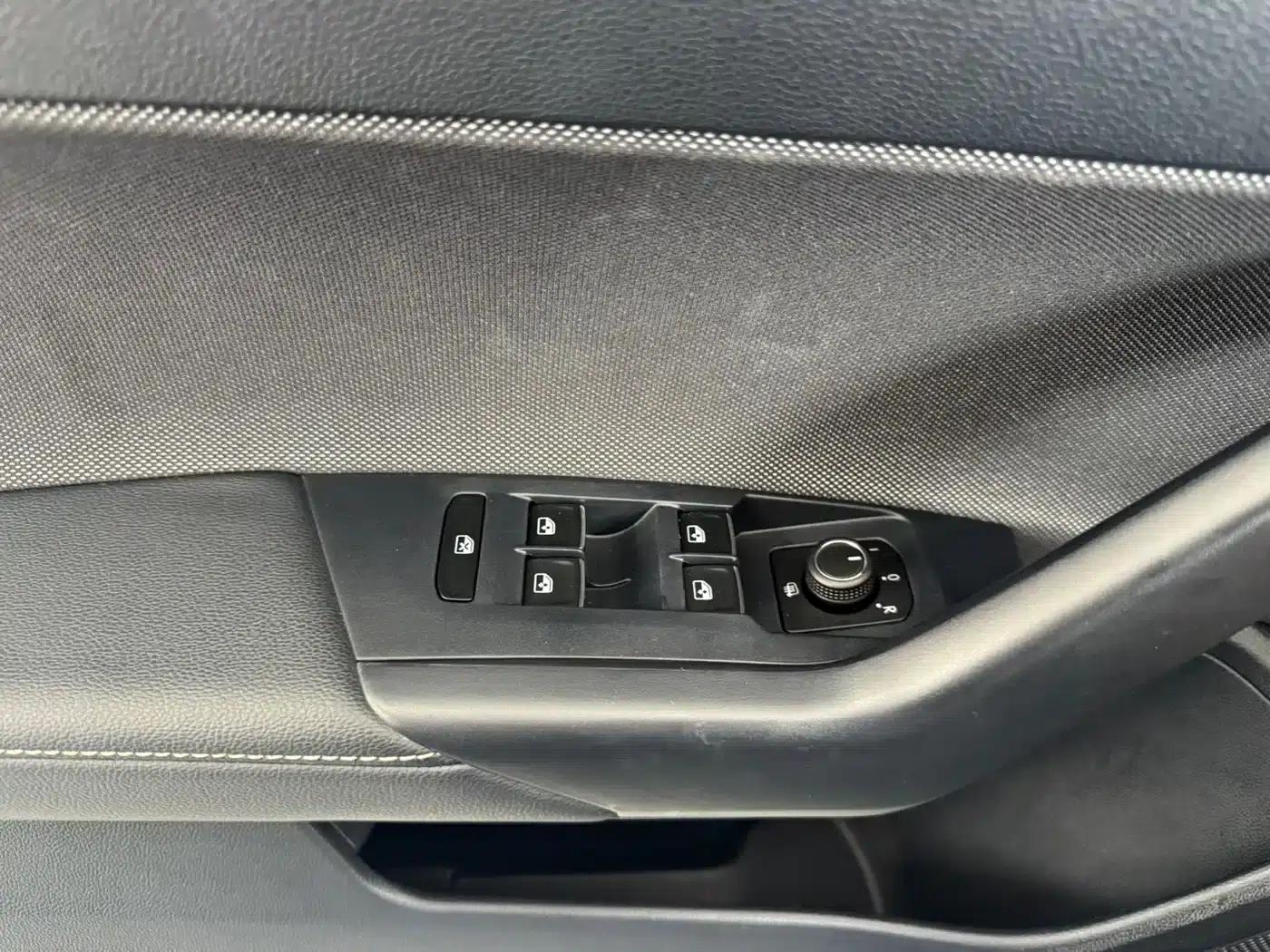 2023 Volkswagen Lavida New Elite 1.5L Automatic Wish Edition — миниатюра 13