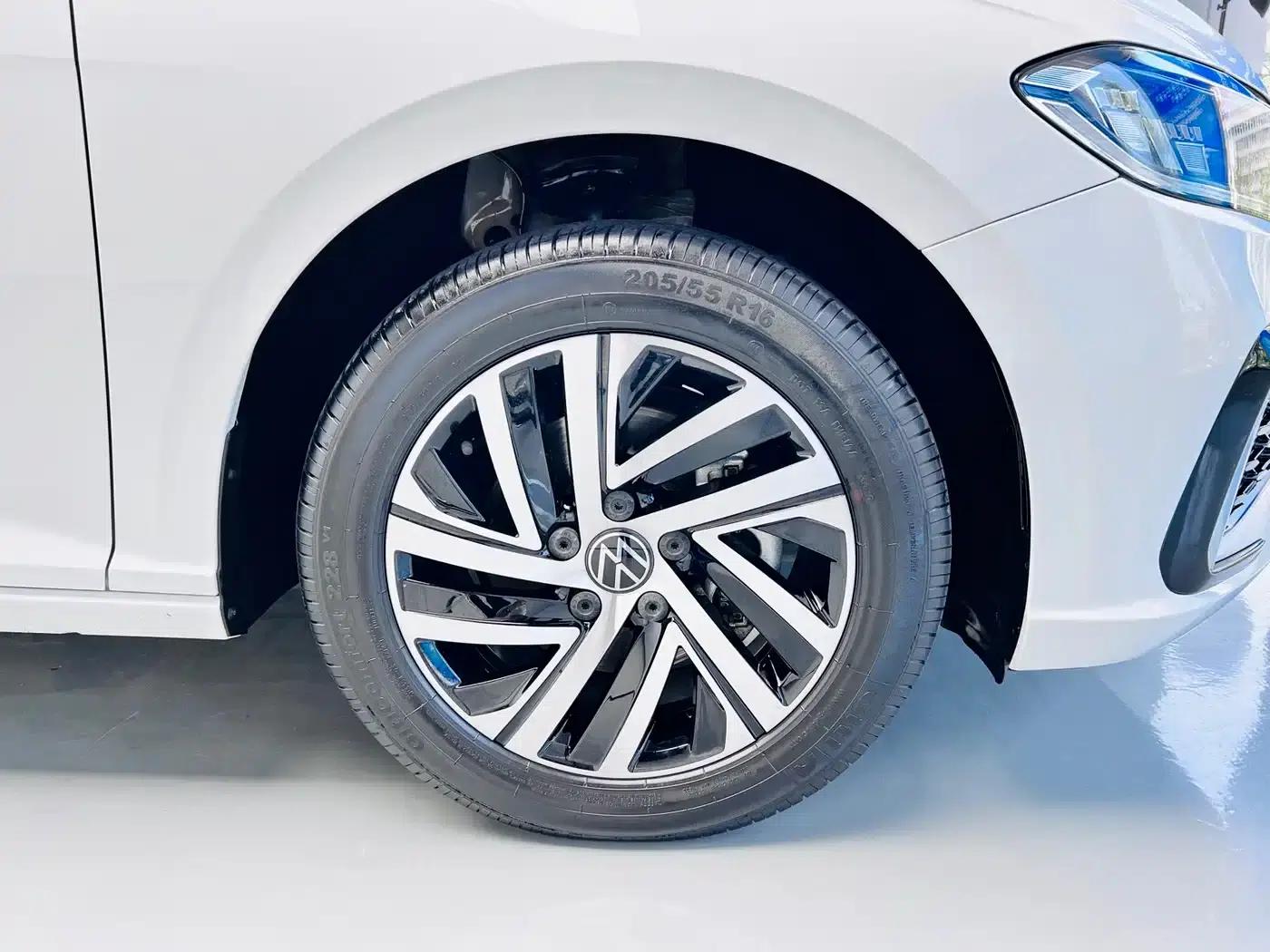 2023 Volkswagen Lavida 280TSI DSG Starry Sky Edition — миниатюра 4