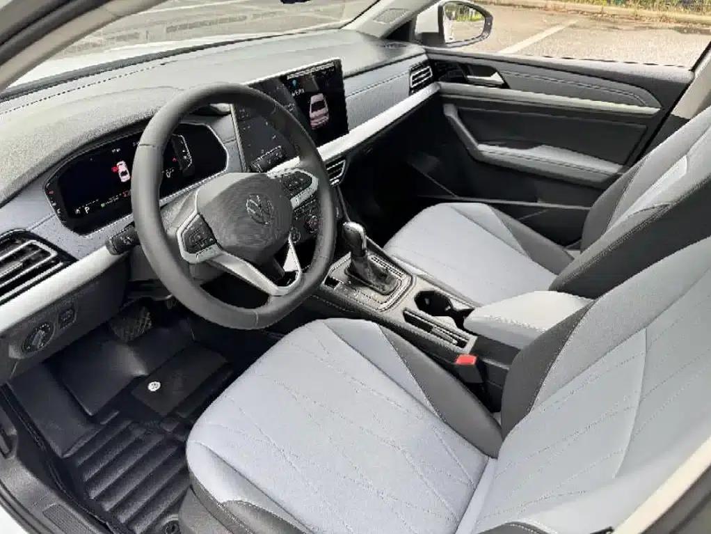 2024 Volkswagen Lavida 1.5L Automatic Starry Sky Five Million Edition — миниатюра 6