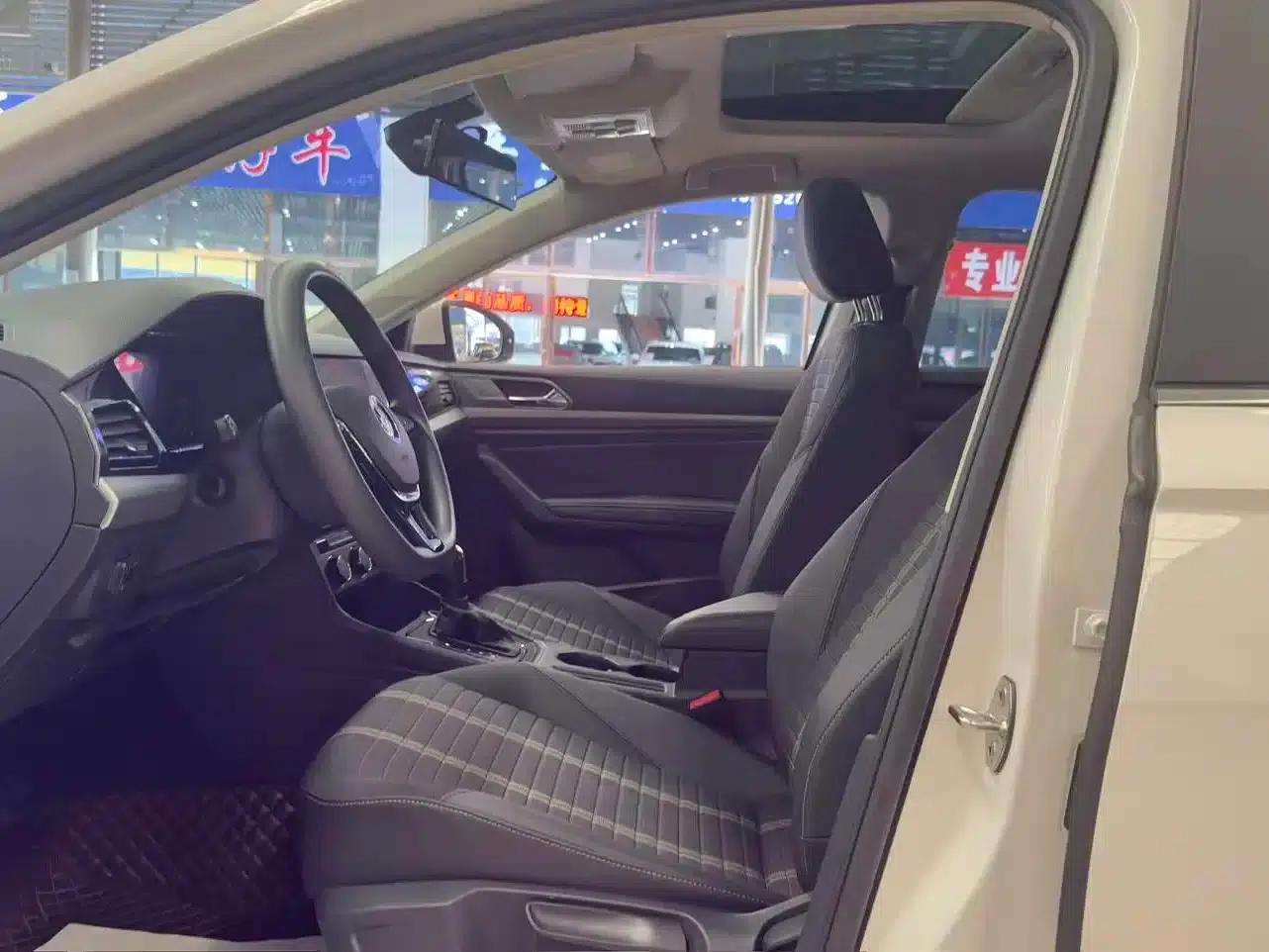 2022 Volkswagen Lavida 280TSI DSG Comfort Edition — миниатюра 11