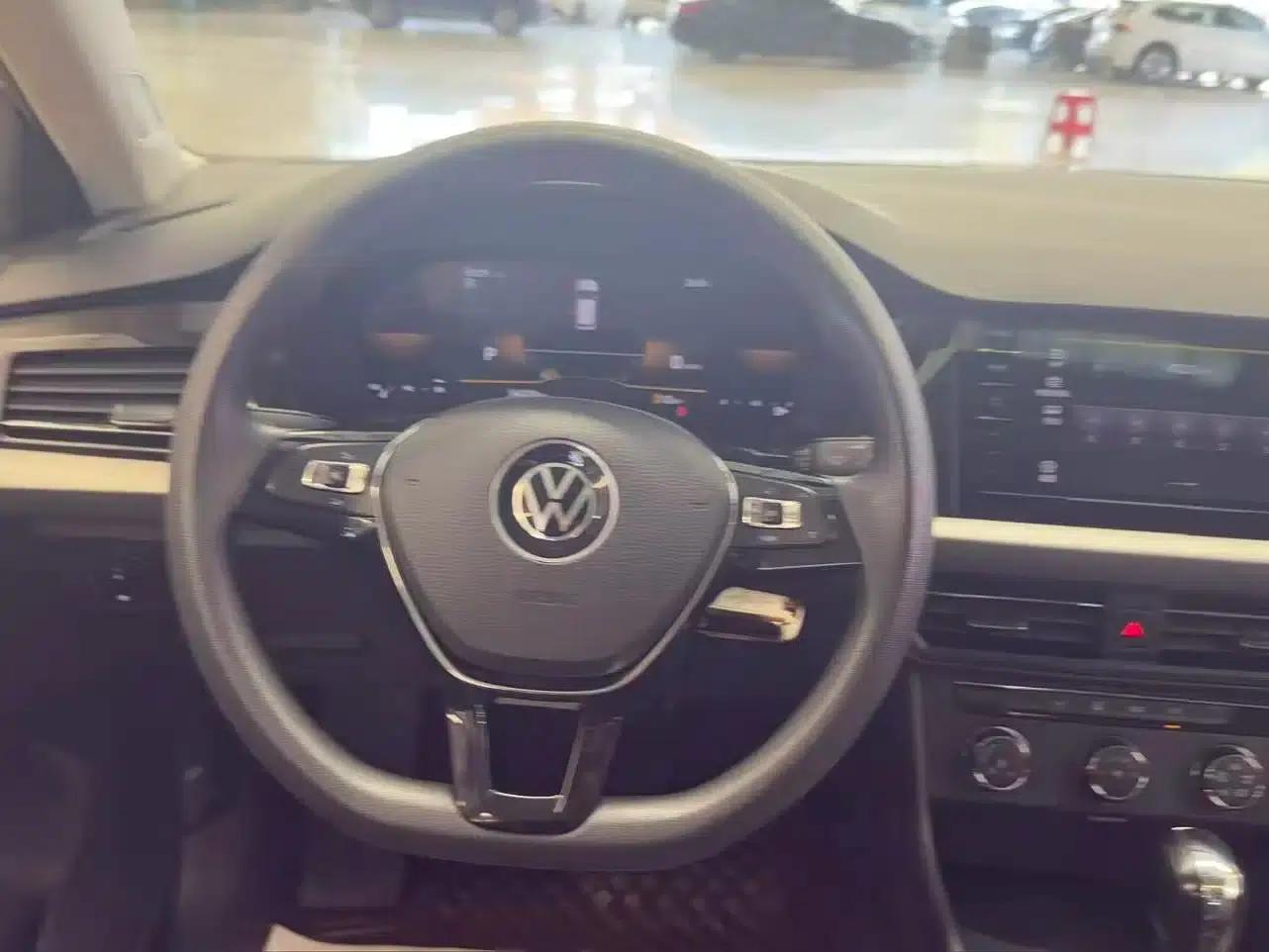 2022 Volkswagen Lavida 280TSI DSG Comfort Edition — миниатюра 10