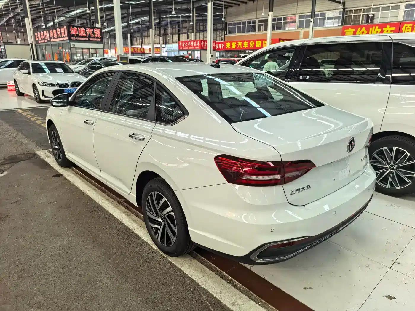 2024 Volkswagen Lavida 1.5L Automatic Five Million Edition — миниатюра 5