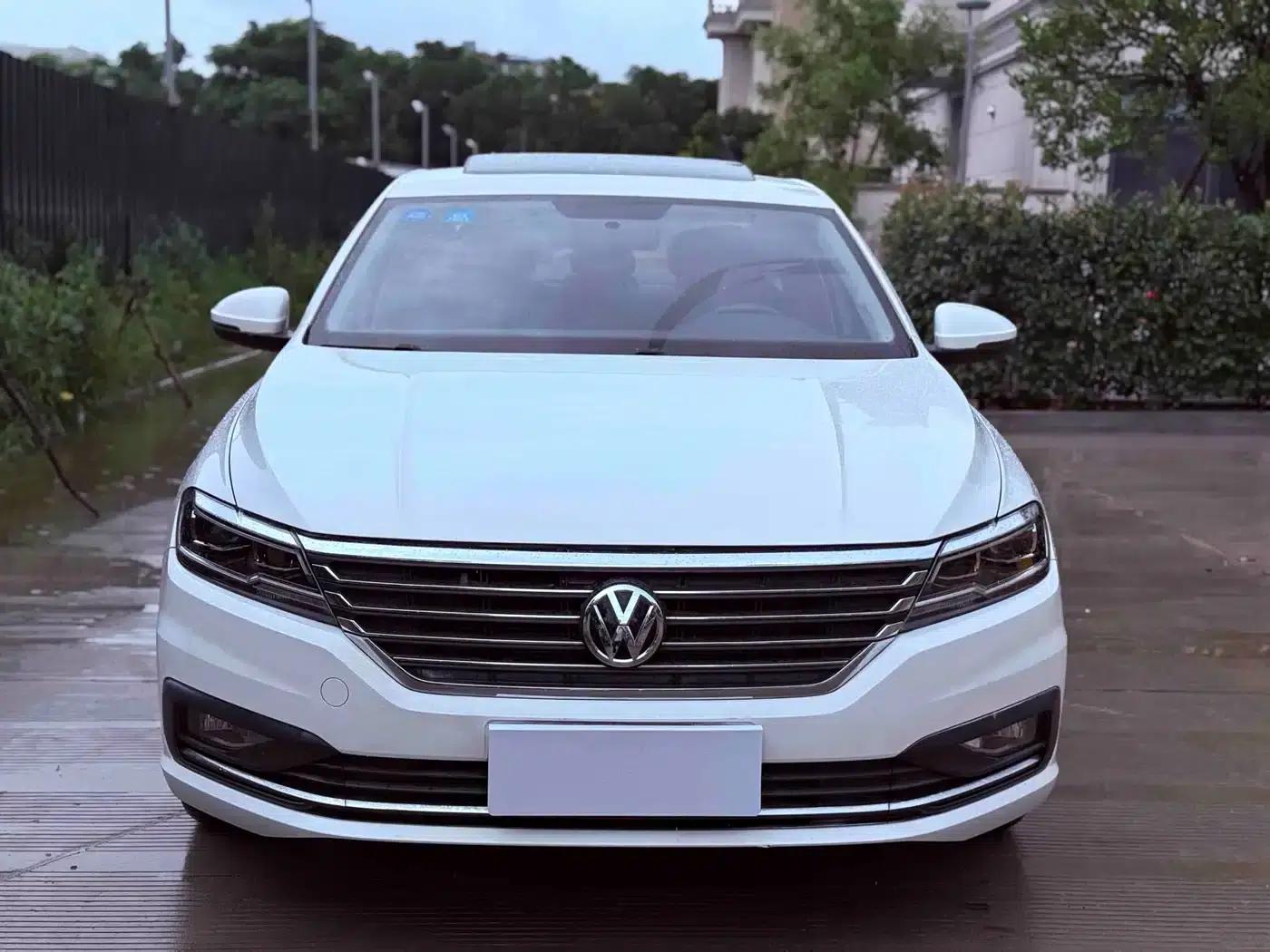 2019 Volkswagen Lavida 1.5L Manual Comfort Edition (China VI Emission Standard) — миниатюра 2