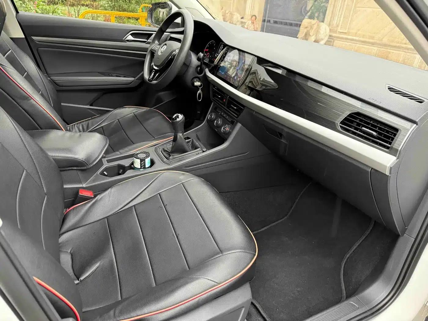 2019 Volkswagen Lavida 1.5L Manual Comfort Edition (China VI Emission Standard) — миниатюра 4