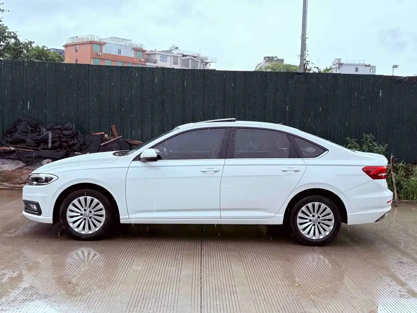 2019 Volkswagen Lavida 1.5L Manual Comfort Edition (China VI Emission Standard) — миниатюра 9